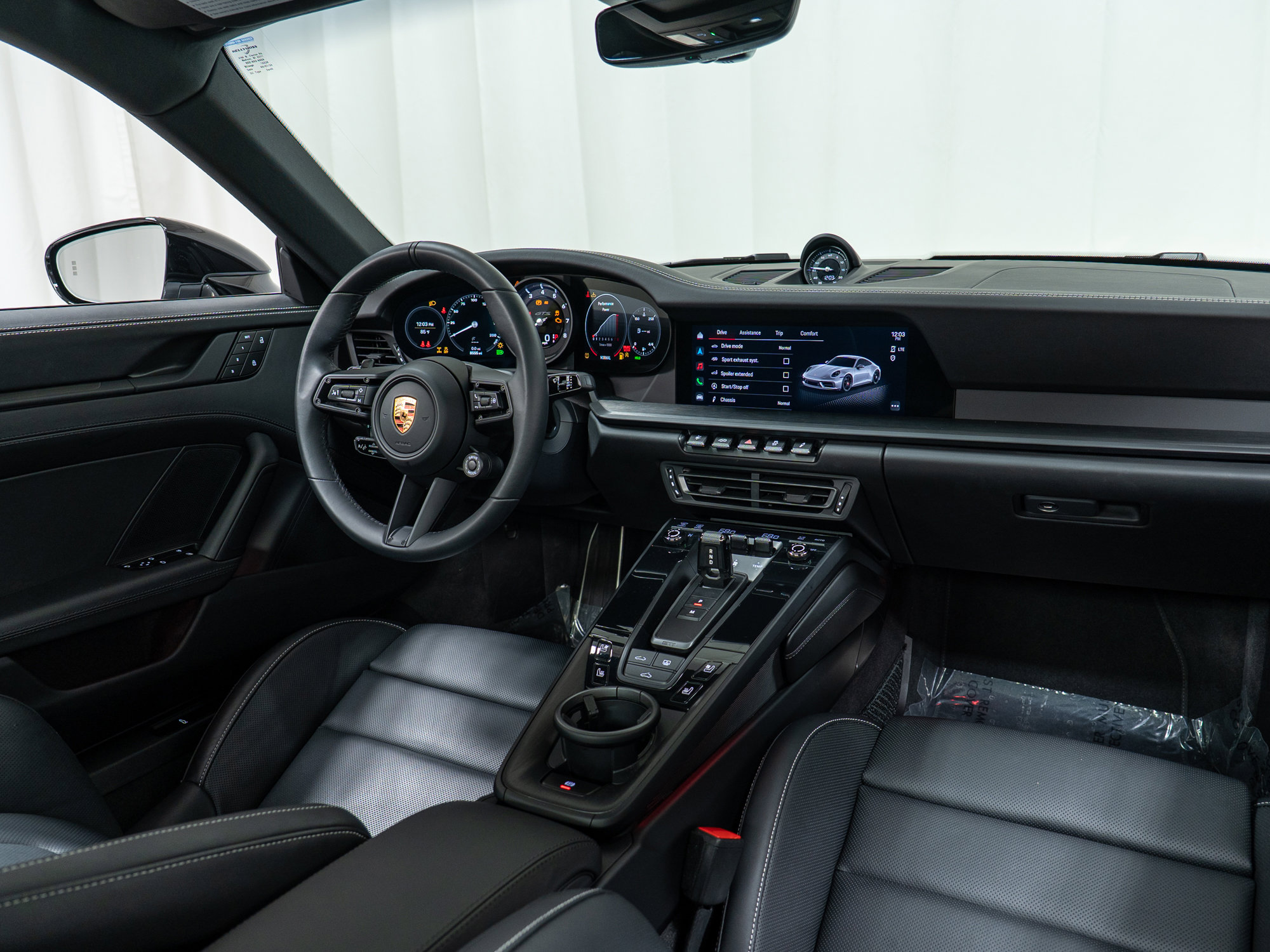 Certified 2024 Porsche 911 Carrera 4 GTS image 19