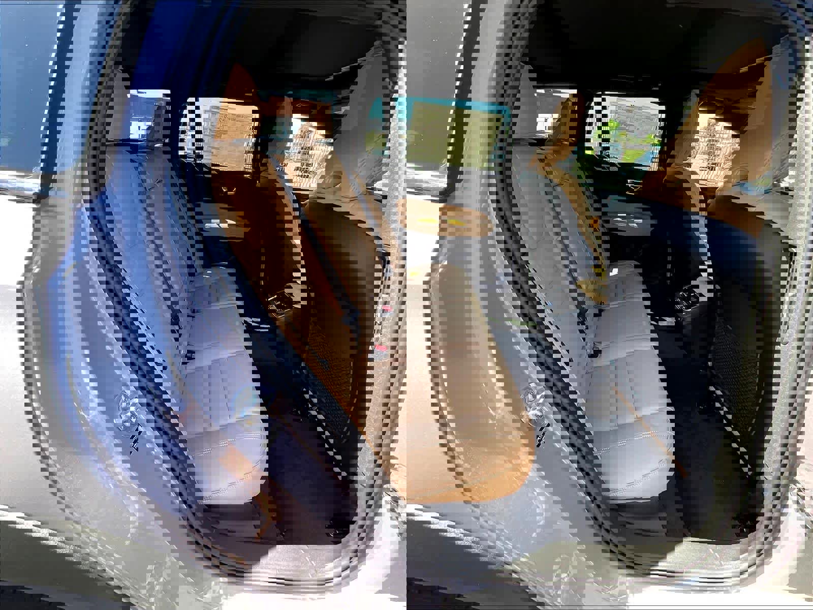 New 2026 Volvo V60 B5 Cross Country Ultra image 27