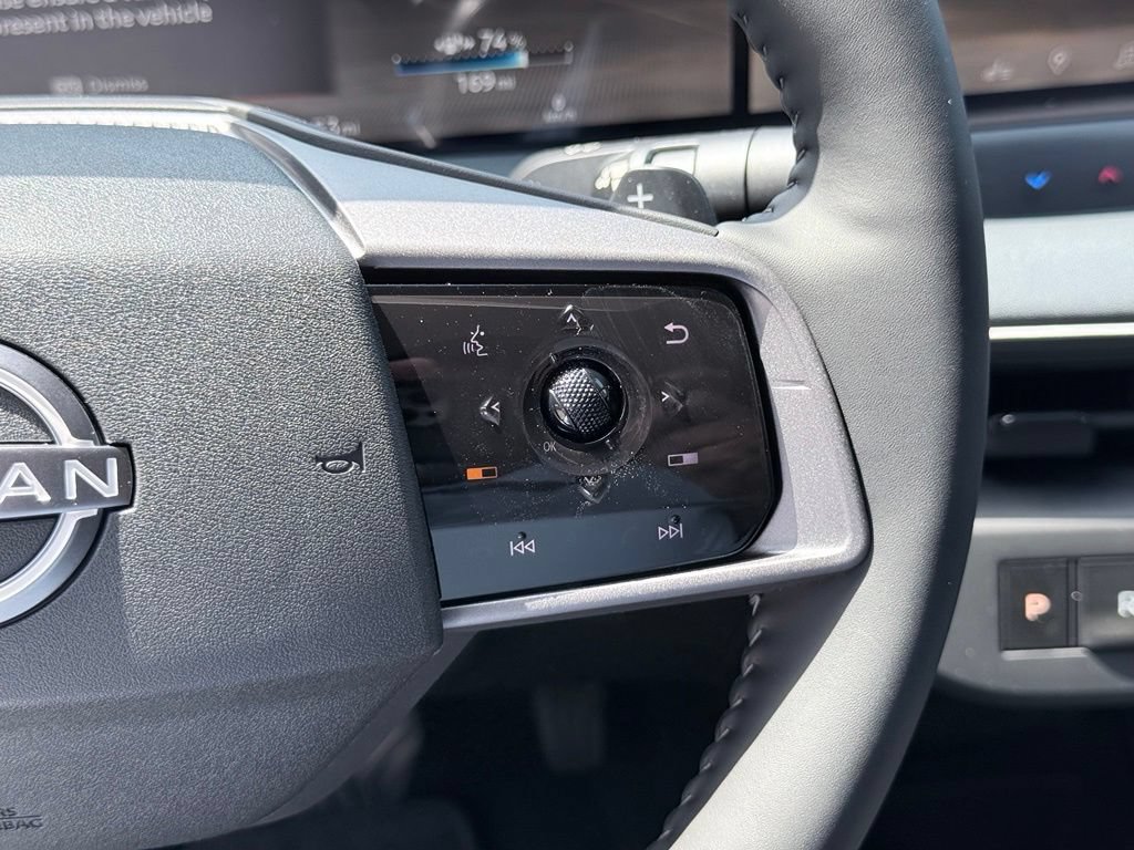 New 2026 Nissan Leaf SV+ w/ Floor Mat Package (SV+) FWD image 9