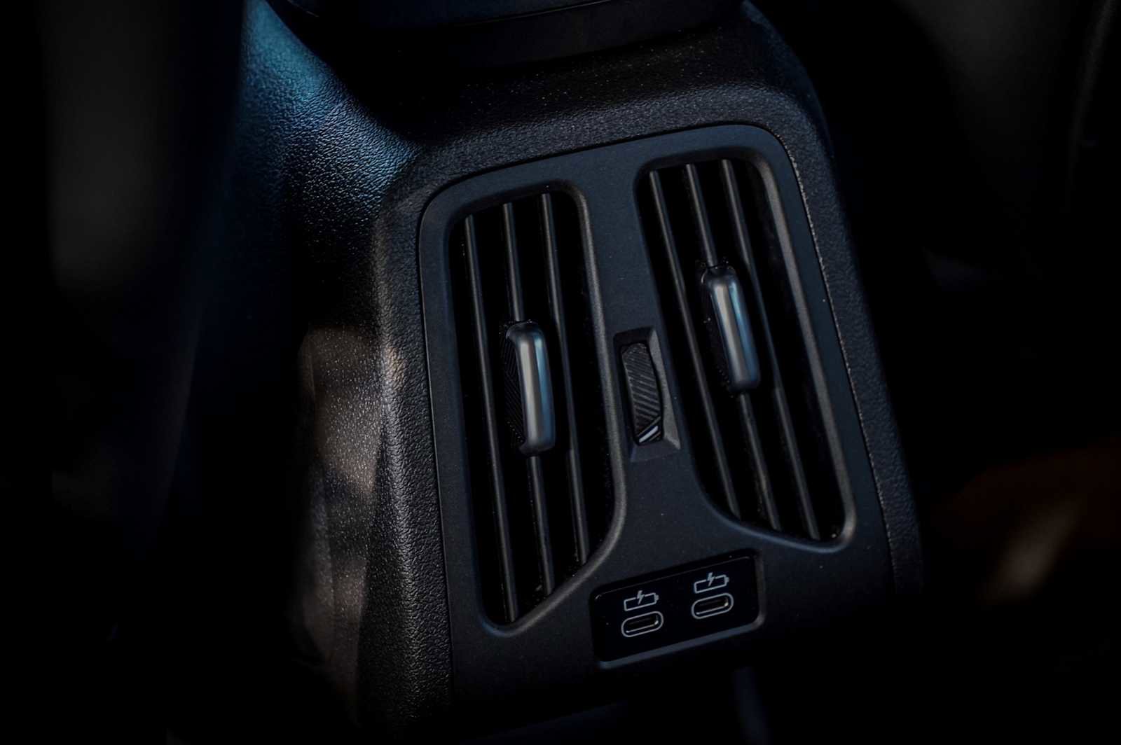 Used 2024 BMW X1 xDrive28i w/ Technology Package image 27