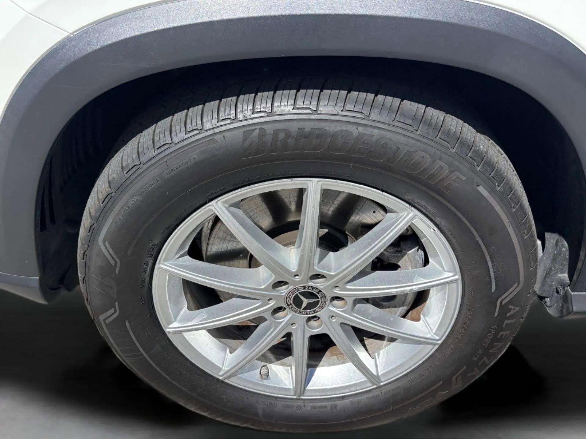 Used 2024 Mercedes-Benz GLE 450e 4MATIC image 37