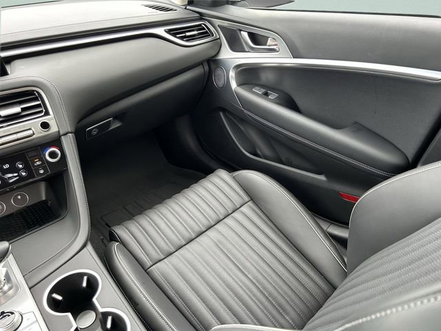 Used 2026 Genesis G70 2.5T Prestige RWD image 12