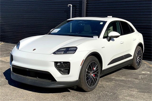 New 2025 Porsche Macan 4S Electric image 1
