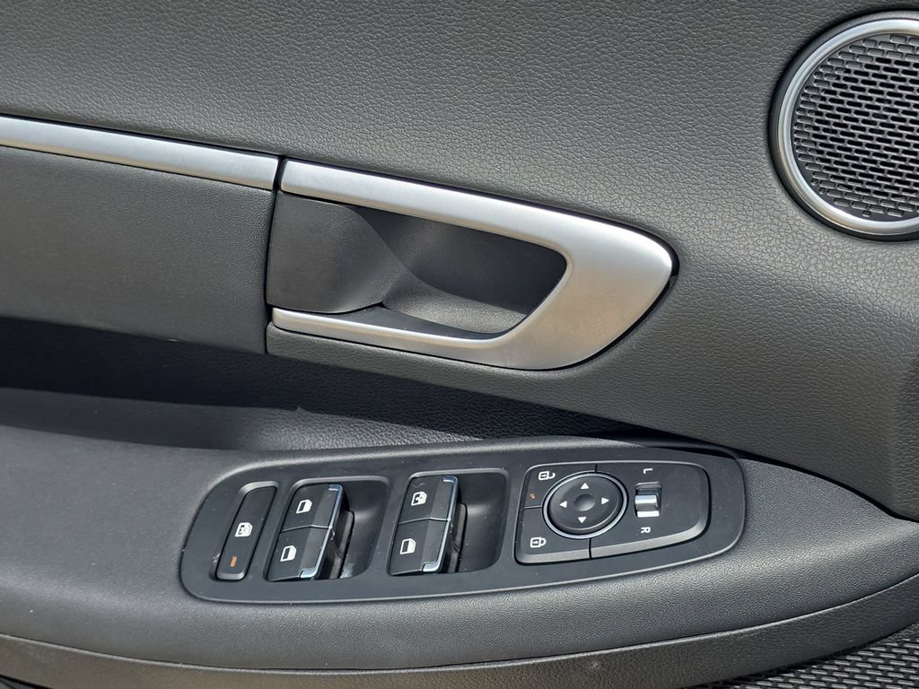 Used 2026 Hyundai Sonata Blue FWD image 28