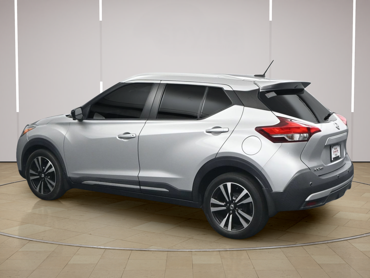 Certified 2020 Nissan Kicks SR w/ SR Premium Package FWD image 5