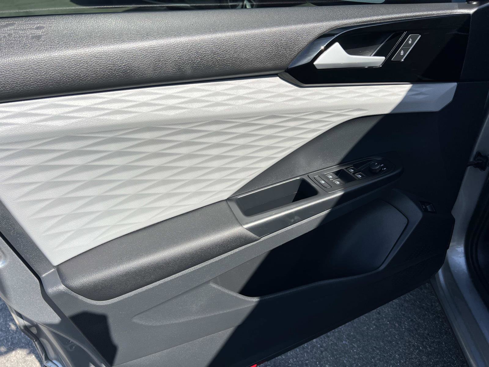 Certified 2023 Volkswagen Taos S image 6