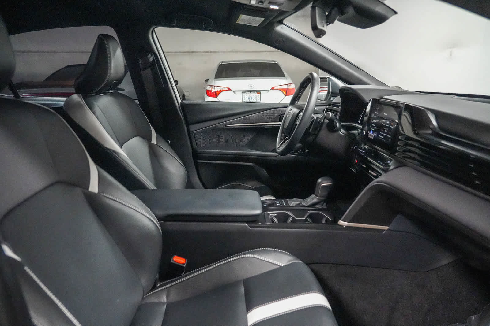 Certified 2025 Toyota Camry SE w/ Convenience Package FWD image 16