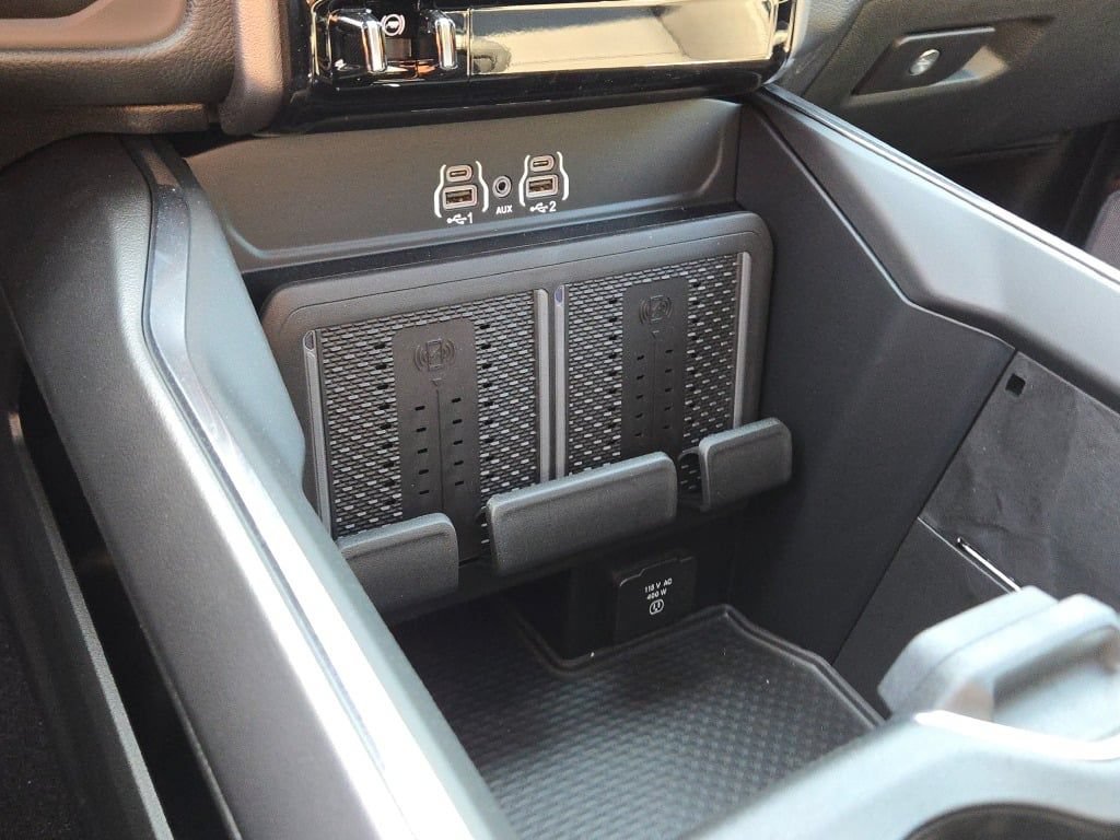 New 2026 RAM 2500 Laramie AWD/4WD image 42