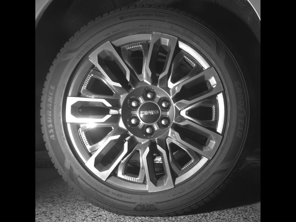 Used 2023 GMC Yukon XL Denali Ultimate AWD/4WD image 44