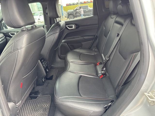 Used 2024 Jeep Compass Trailhawk AWD/4WD image 8