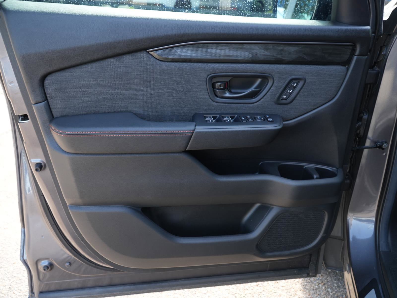Used 2026 Honda Passport TrailSport image 9
