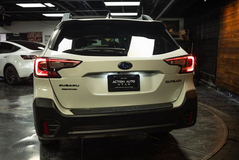 Used 2020 Subaru Outback Premium AWD/4WD image 6
