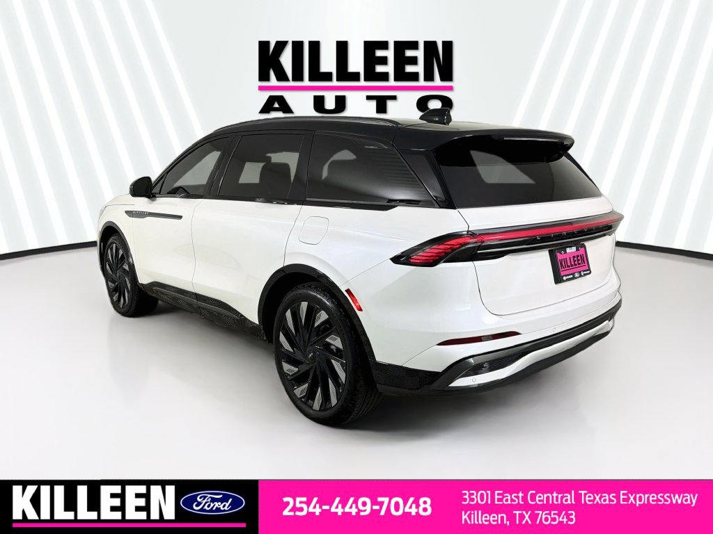 Used 2026 Lincoln Nautilus Reserve w/ Jet Appearance Package AWD/4WD image 7