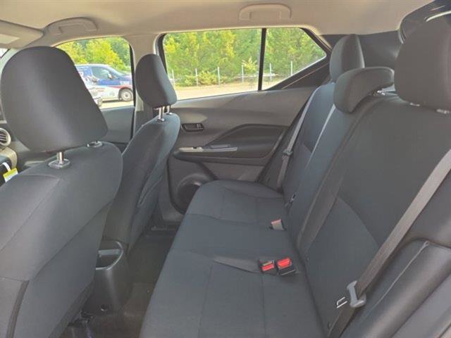 New 2025 Nissan Kicks Play S image 98