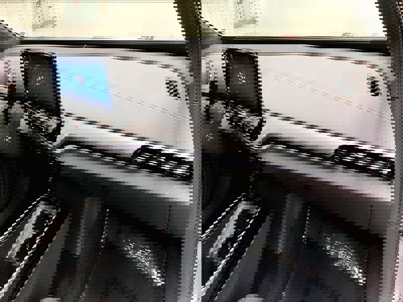 Used 2023 Volkswagen ID.4 Pro S image 19