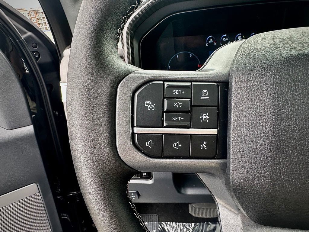 New 2026 Ford F250 Lariat w/ Black Appearance Package image 25