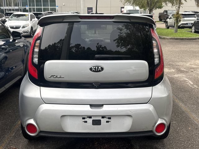Used 2015 Kia Soul ! FWD image 5