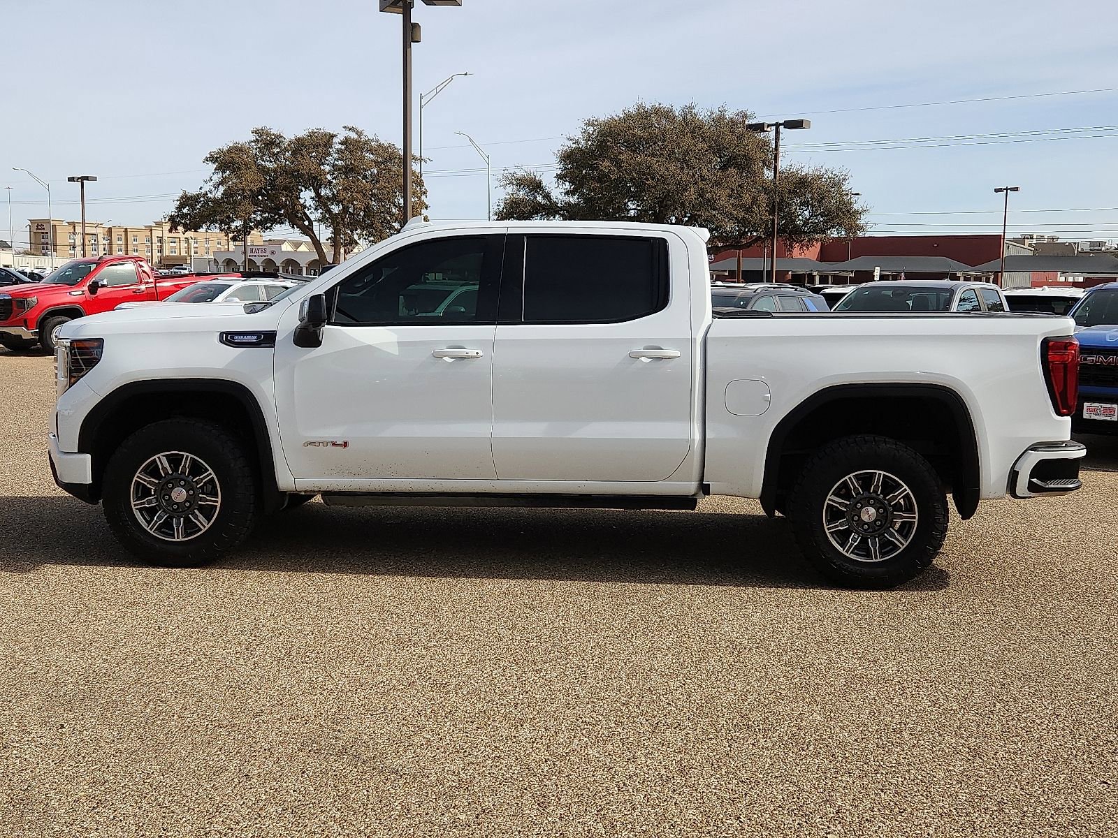 Used 2024 GMC Sierra 1500 AT4 w/ AT4 Preferred Package image 2
