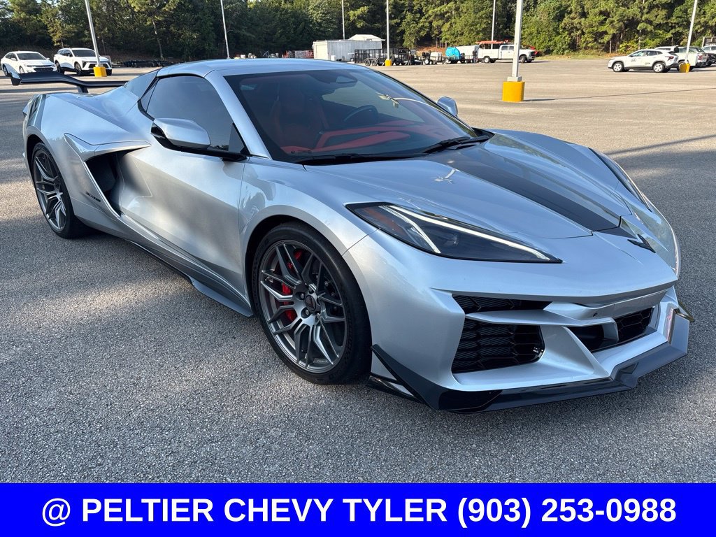 Used 2026 Chevrolet Corvette Z06 w/ Z07 Performance Package RWD image 1