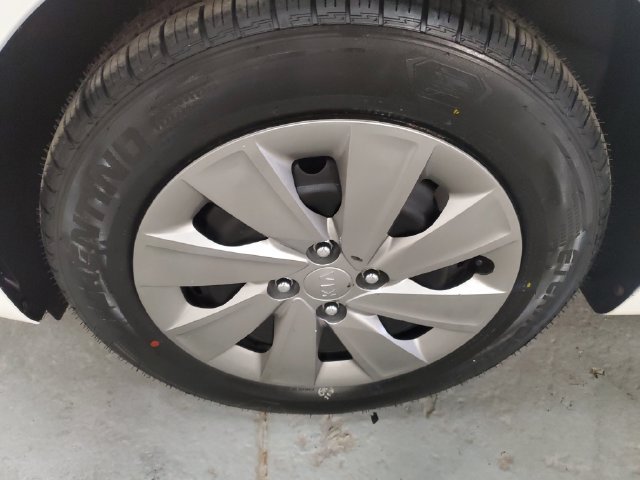 Used 2019 Kia Rio S FWD image 28