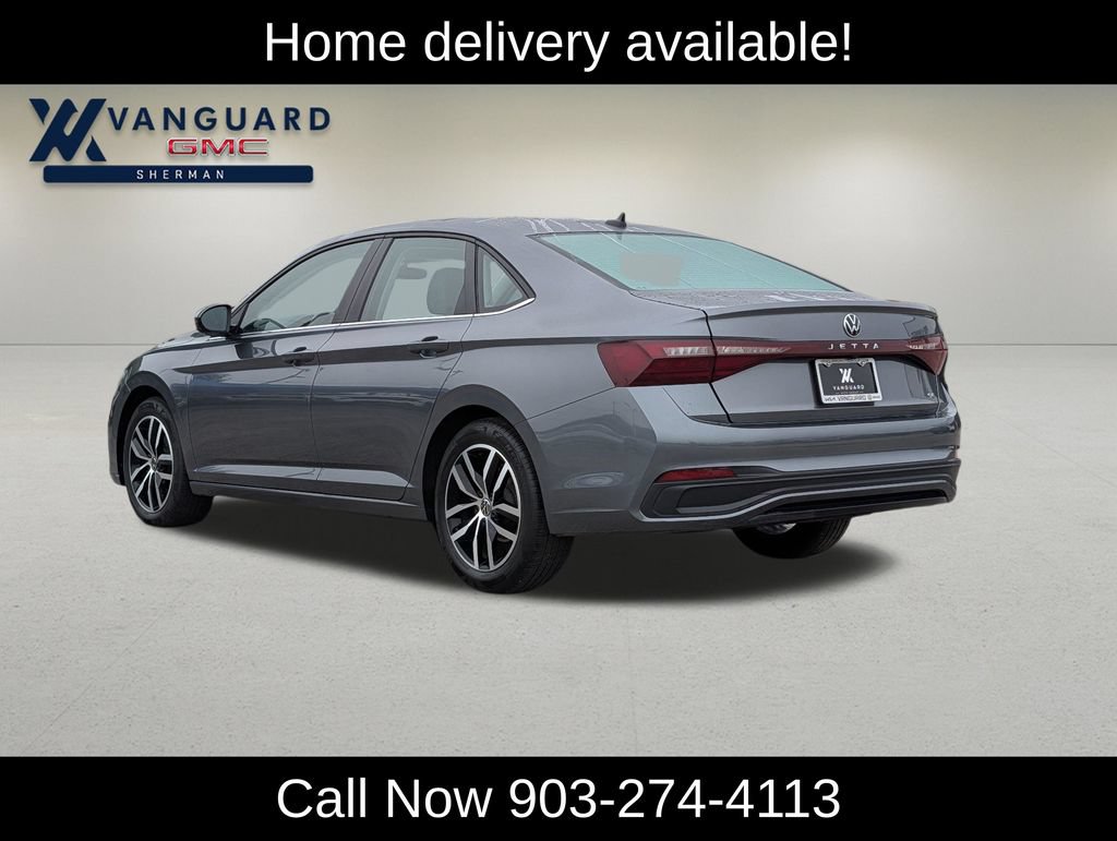 Used 2026 Volkswagen Jetta SE FWD image 6