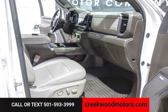 Used 2024 Chevrolet Silverado 2500 LTZ w/ LTZ Convenience Package image 9