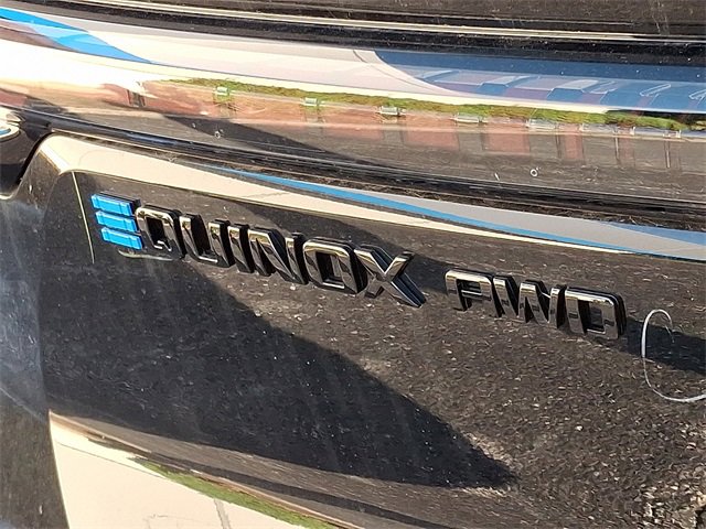 New 2025 Chevrolet Equinox EV RS image 18