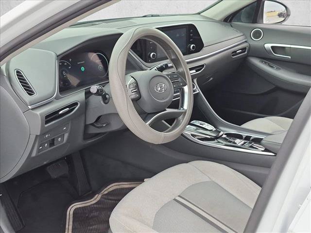 Used 2020 Hyundai Sonata SEL w/ Convenience Package FWD image 9