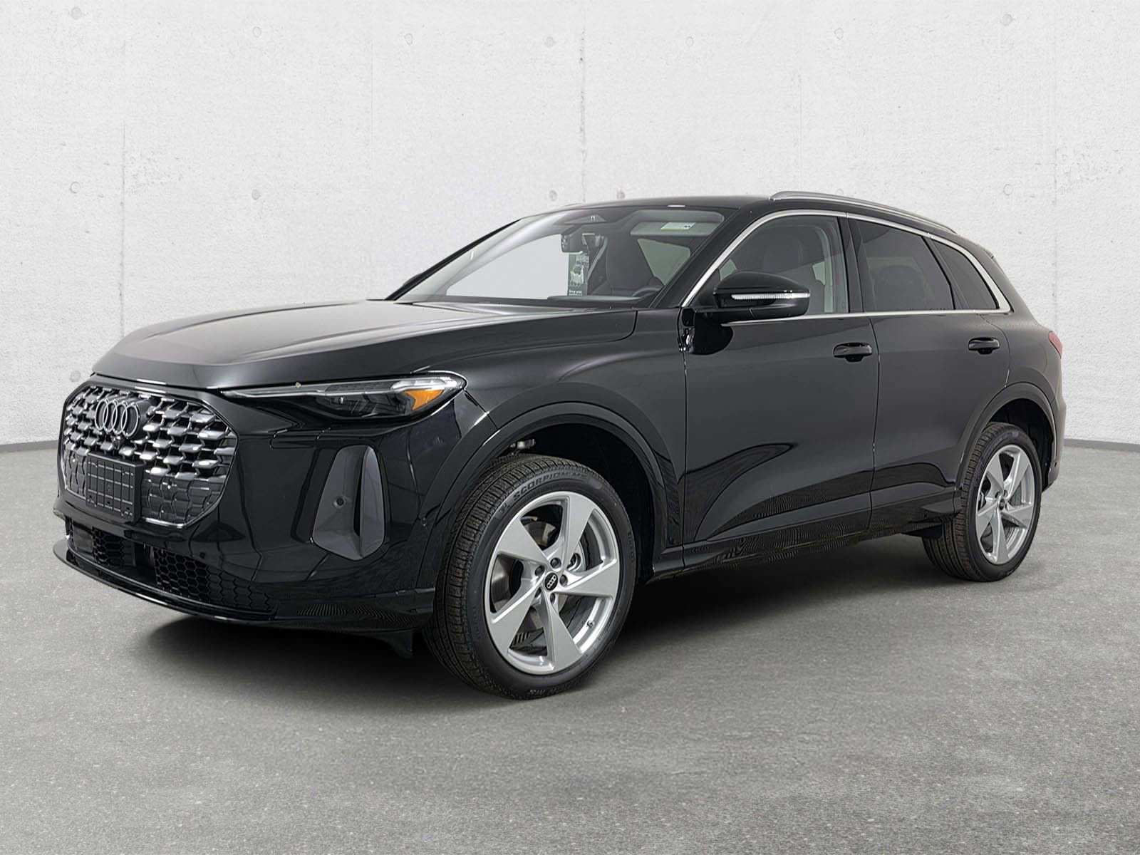 New 2026 Audi Q5 Premium Plus AWD/4WD image 3