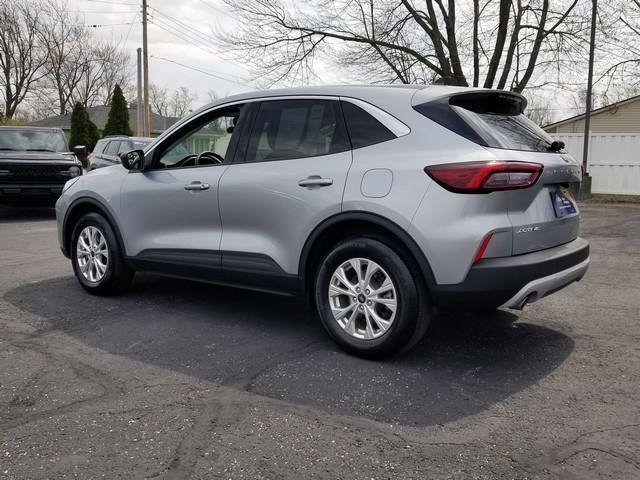Certified 2023 Ford Escape Active AWD/4WD image 10
