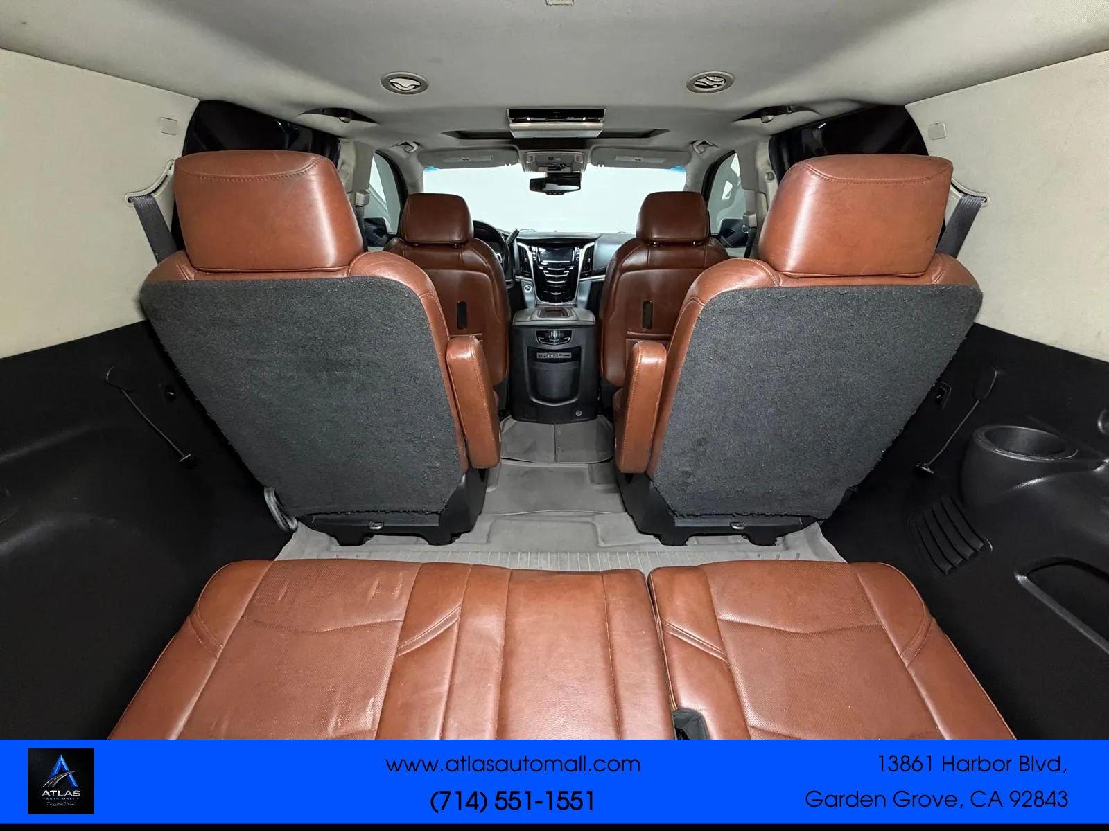 Used 2015 Cadillac Escalade Premium AWD/4WD image 14