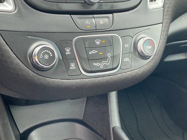 Used 2024 Chevrolet Malibu LS w/ LPO, Floor Liner Package FWD image 12