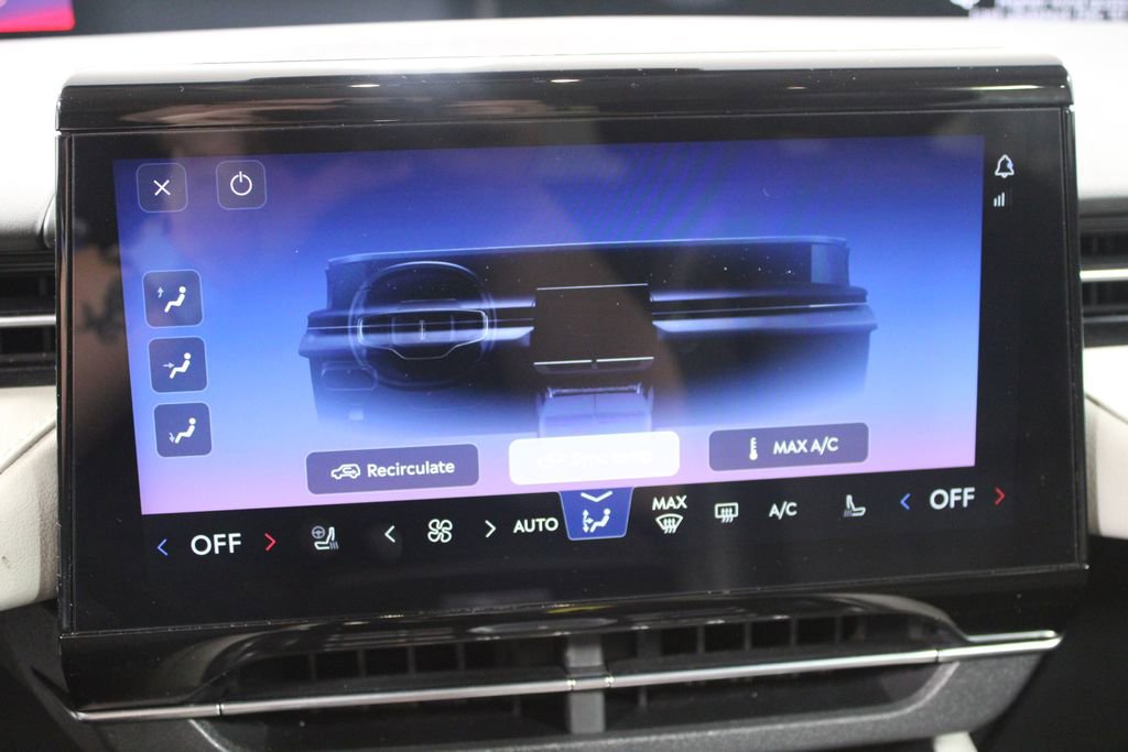 Used 2024 Lincoln Nautilus Reserve image 48