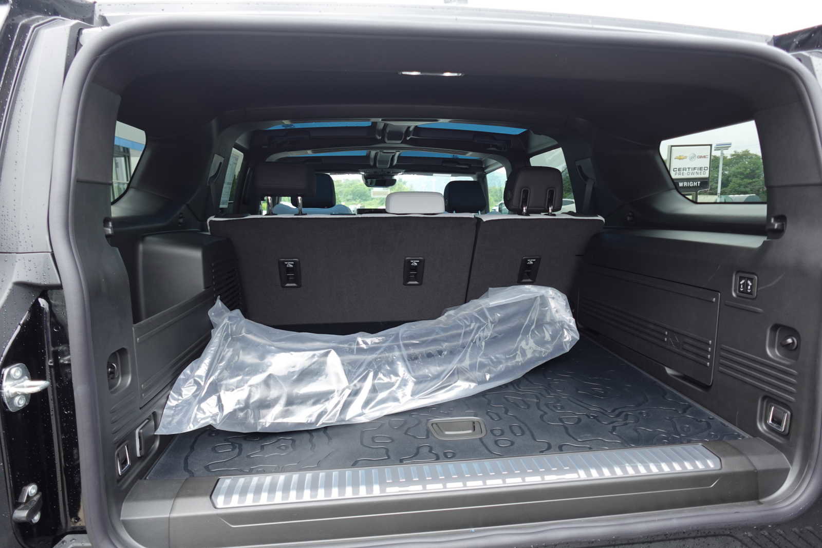 New 2024 GMC Hummer EV 2X w/ Extreme Off-Road Package image 30