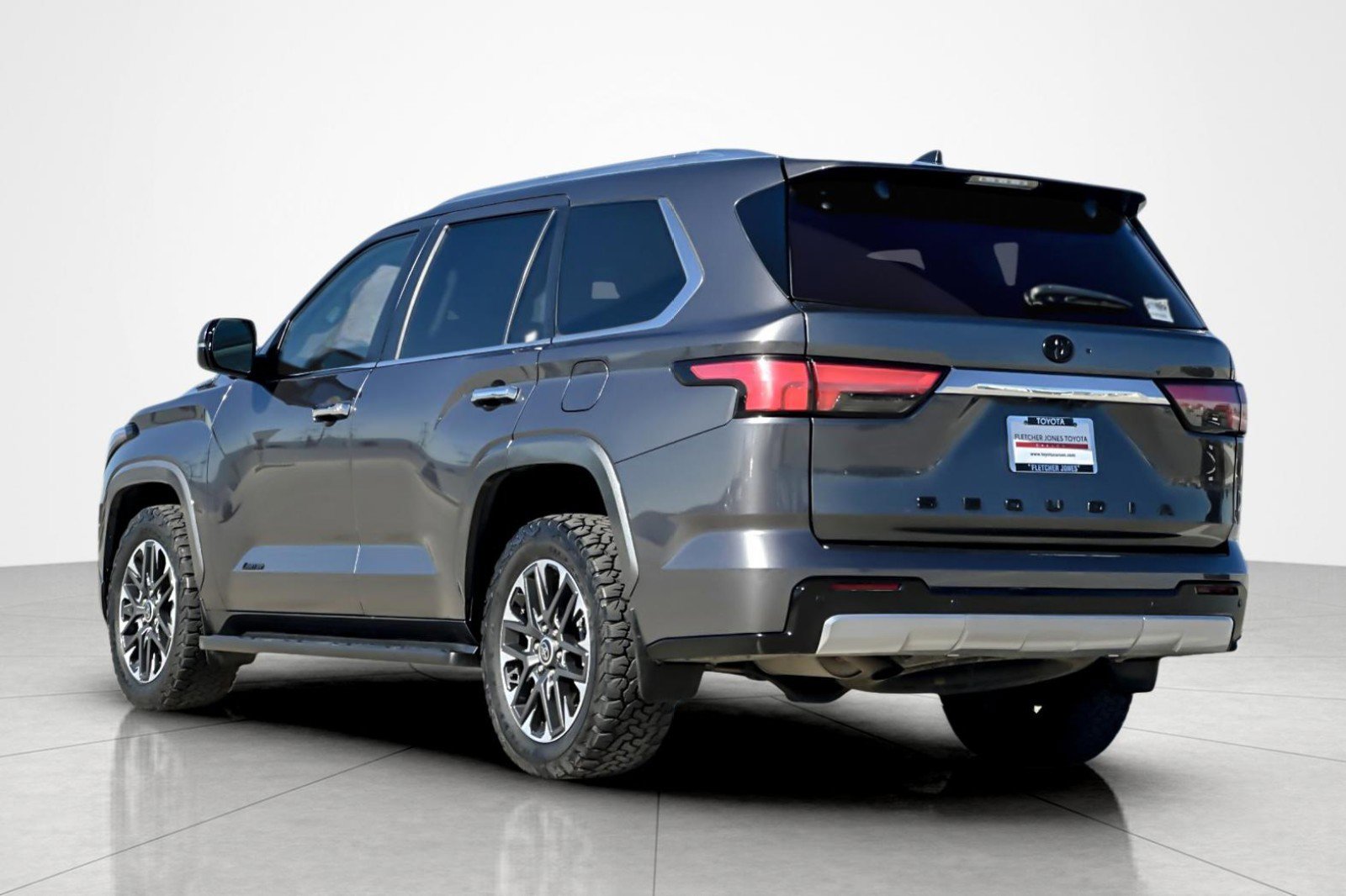 Certified 2024 Toyota Sequoia Limited image 3