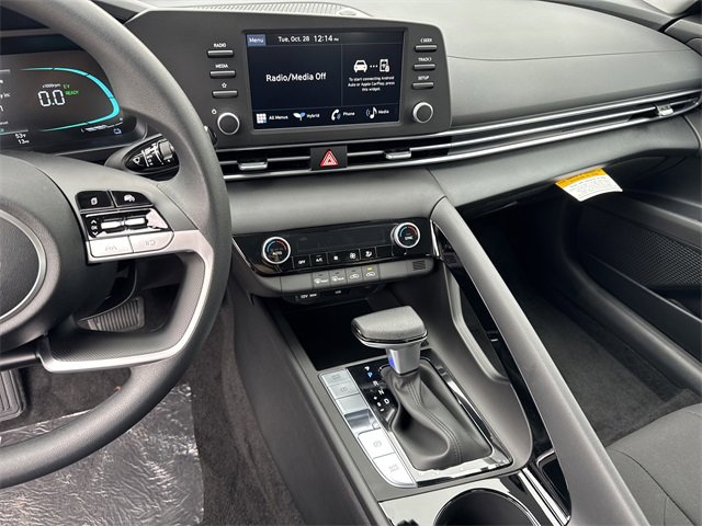 New 2026 Hyundai Elantra Blue image 27