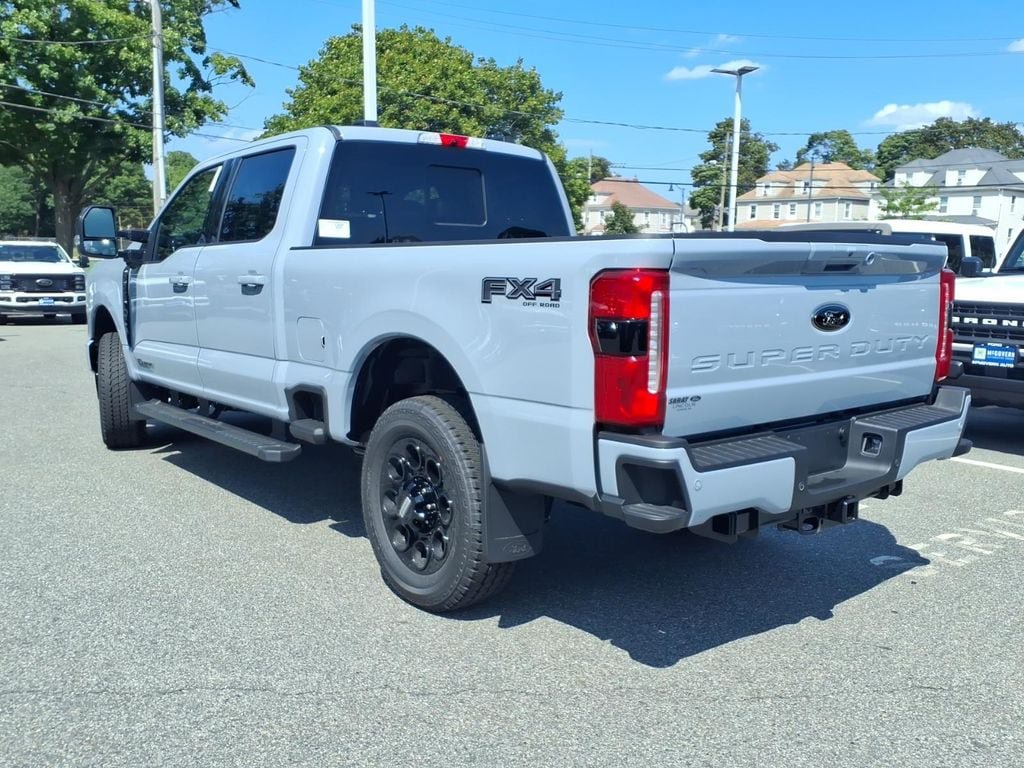 New 2026 Ford F250 Lariat w/ Black Appearance Package AWD/4WD image 6