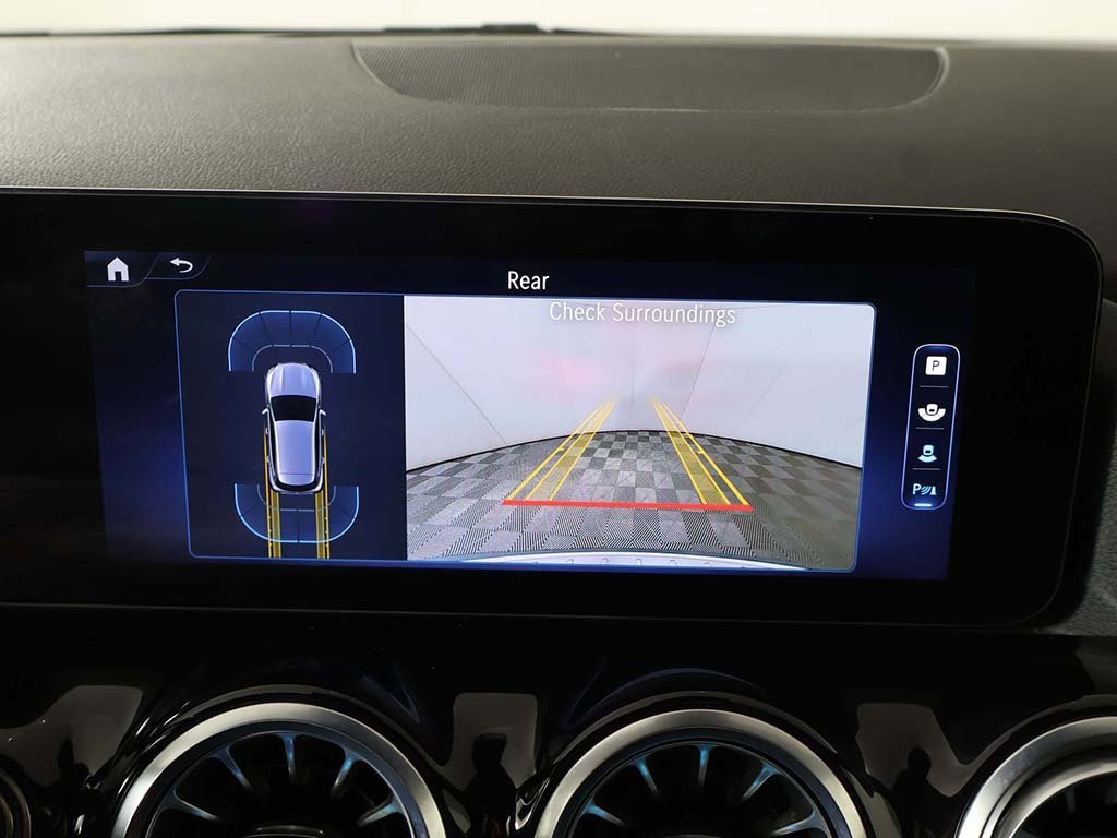 Used 2024 Mercedes-Benz GLA 250 4MATIC image 47