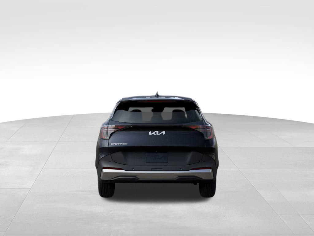 Used 2026 Kia Sportage EX FWD image 5