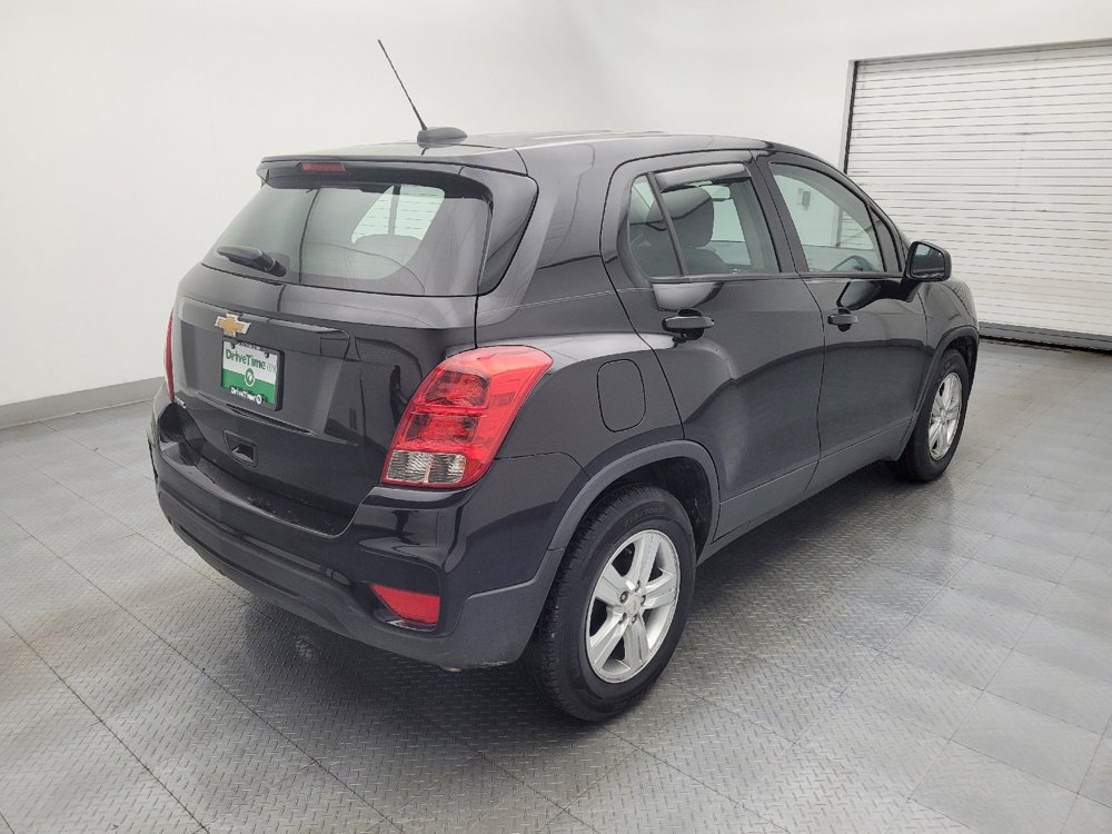 Used 2021 Chevrolet Trax LS image 9