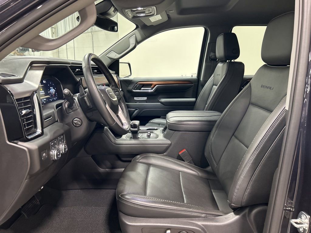 Used 2023 GMC Sierra 1500 Denali AWD/4WD image 11