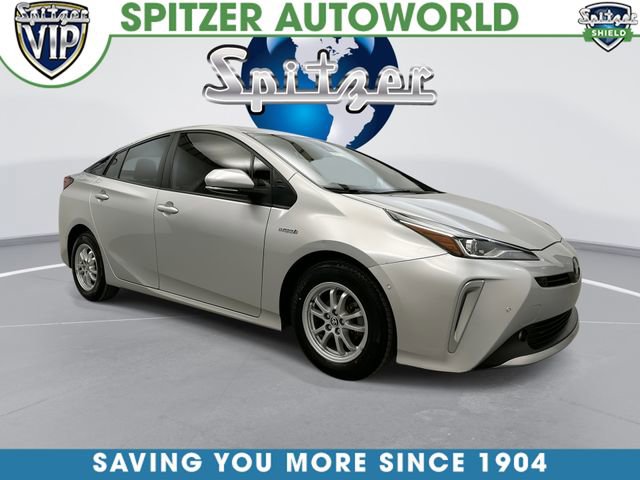 Used 2022 Toyota Prius LE AWD/4WD image 1