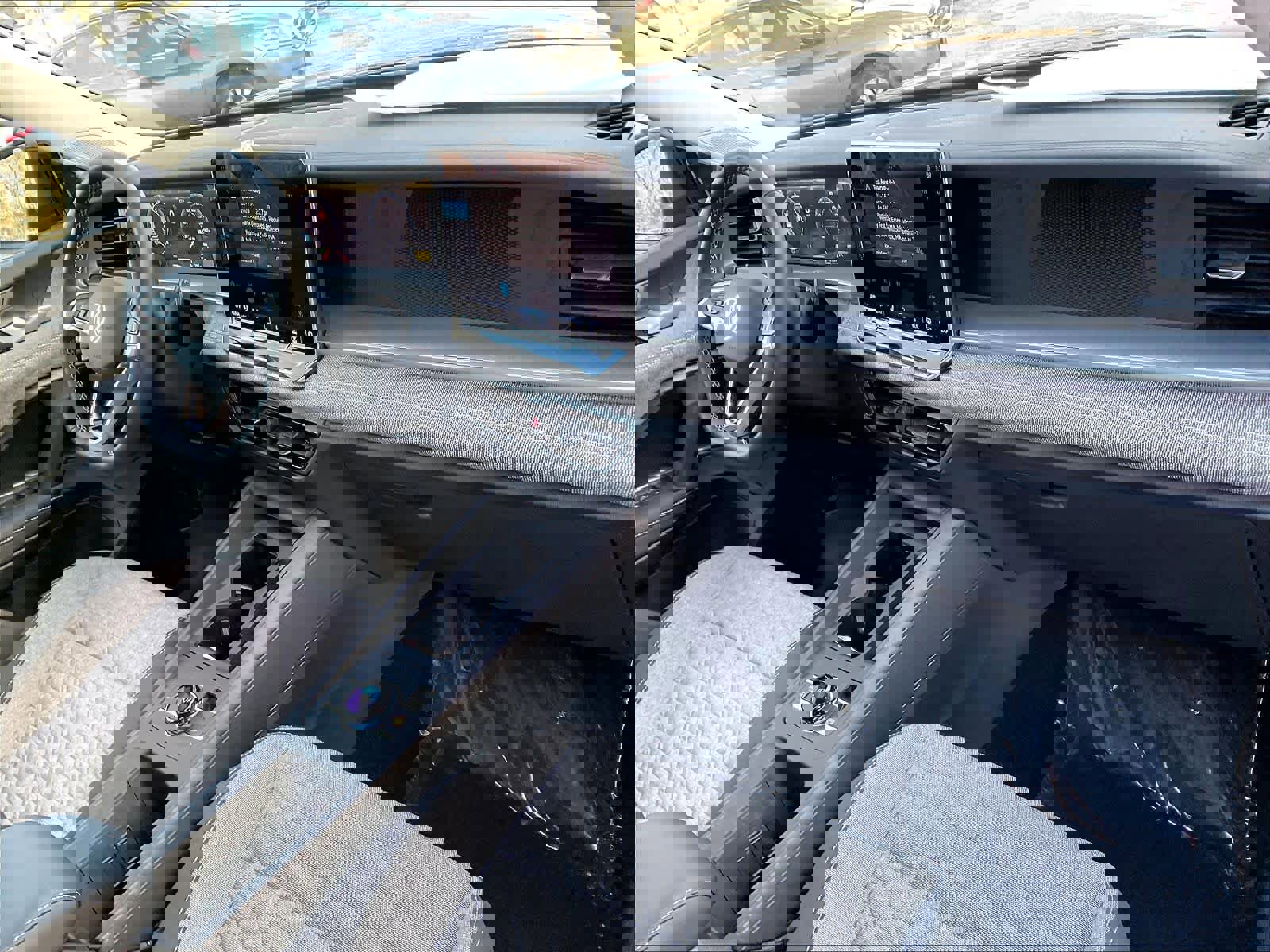 New 2026 Volkswagen Tiguan S image 10