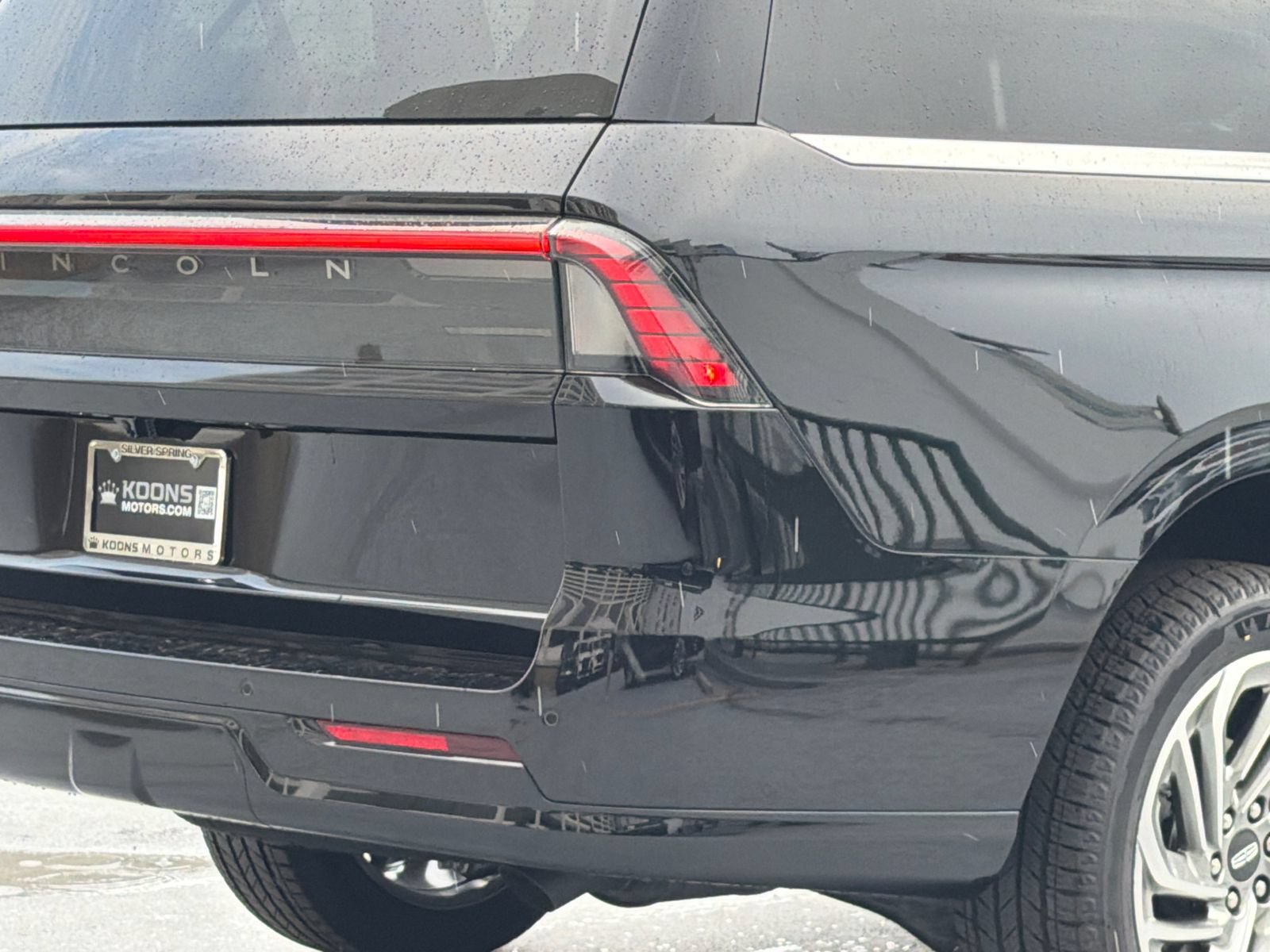 New 2026 Lincoln Navigator L Reserve AWD/4WD image 7