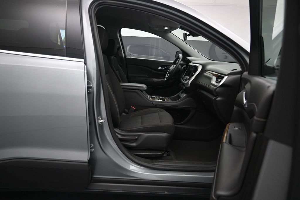 Used 2023 GMC Acadia SLE FWD image 27