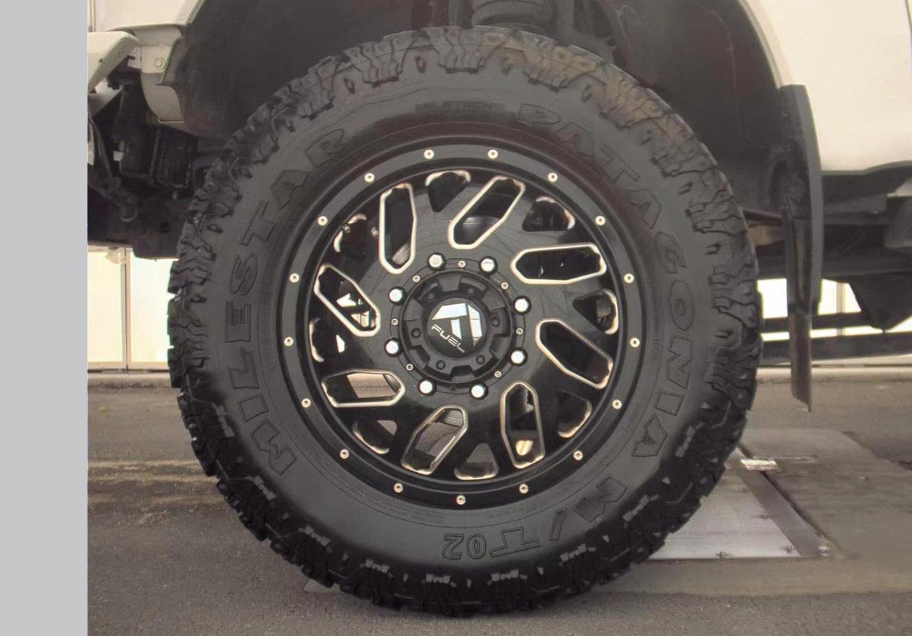 Used 2018 Ford F350 Limited AWD/4WD image 7