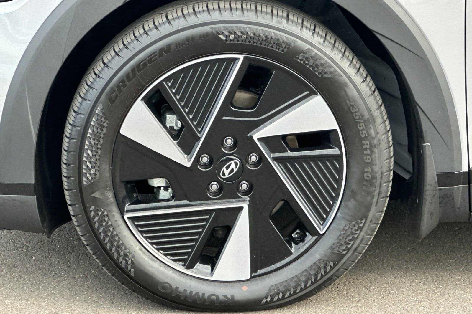 Used 2025 Hyundai Ioniq 5 SEL image 45