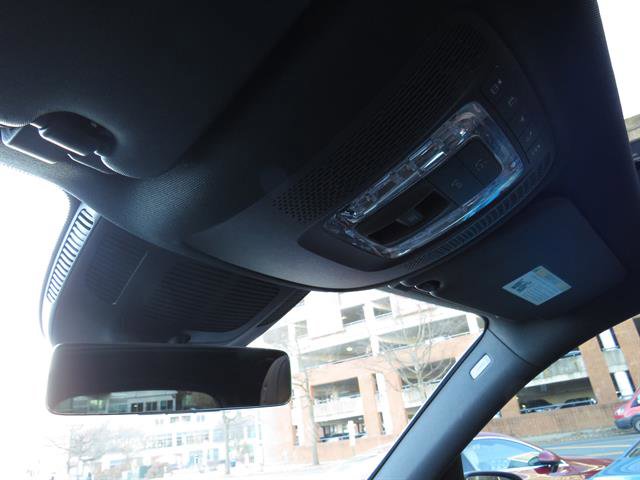 Used 2025 Mercedes-Benz GLS 450 4MATIC image 17