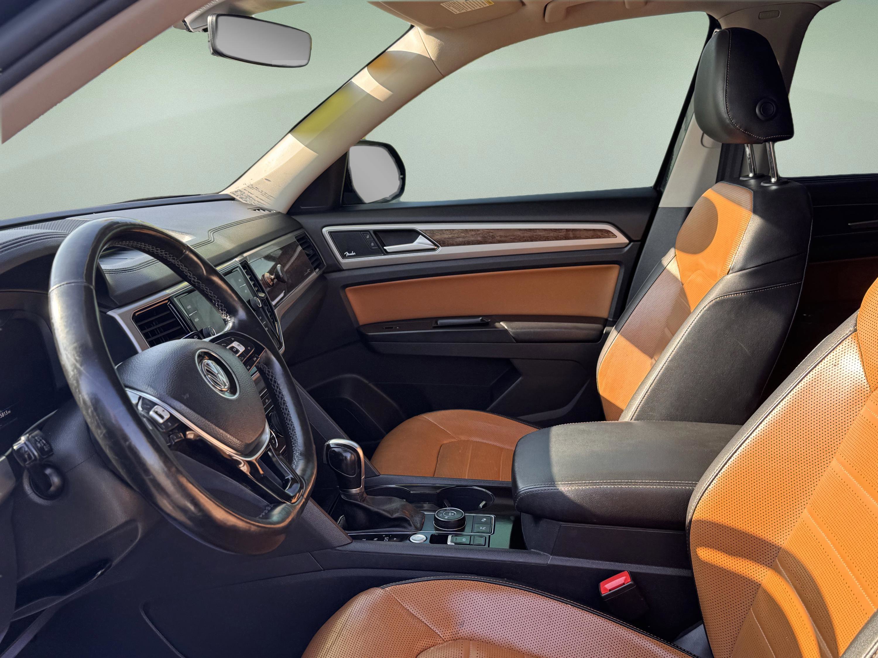 Used 2018 Volkswagen Atlas SEL Premium image 12