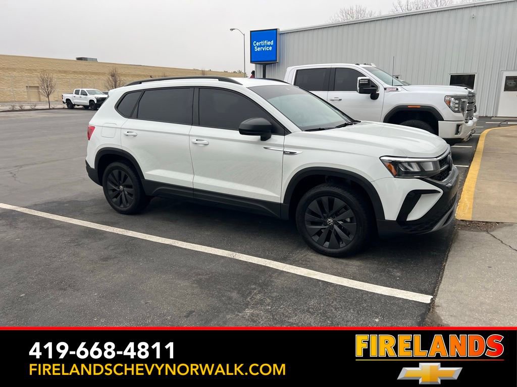 Used 2024 Volkswagen Taos S image 12